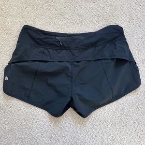 Lululemon Speed Up LowRise Lined Short 2.5 inch black women running short size 6